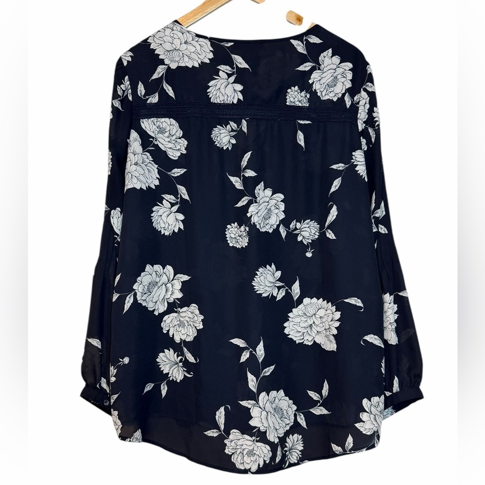 Roz & Ali Women’s size 1X black and white floral sheer tunic top boho - Picture 7 of 10